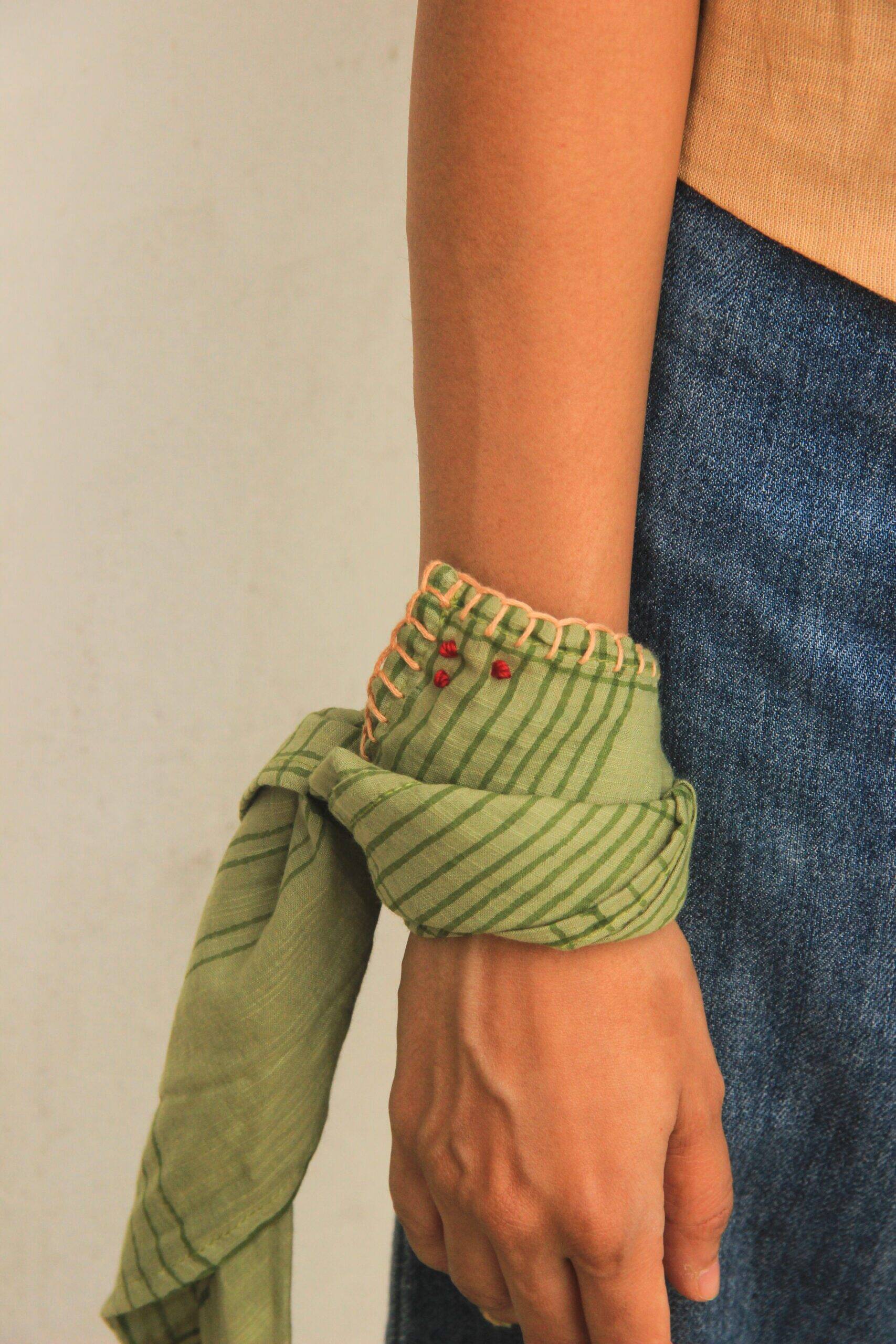 Olive Printed Bandana - Image 4