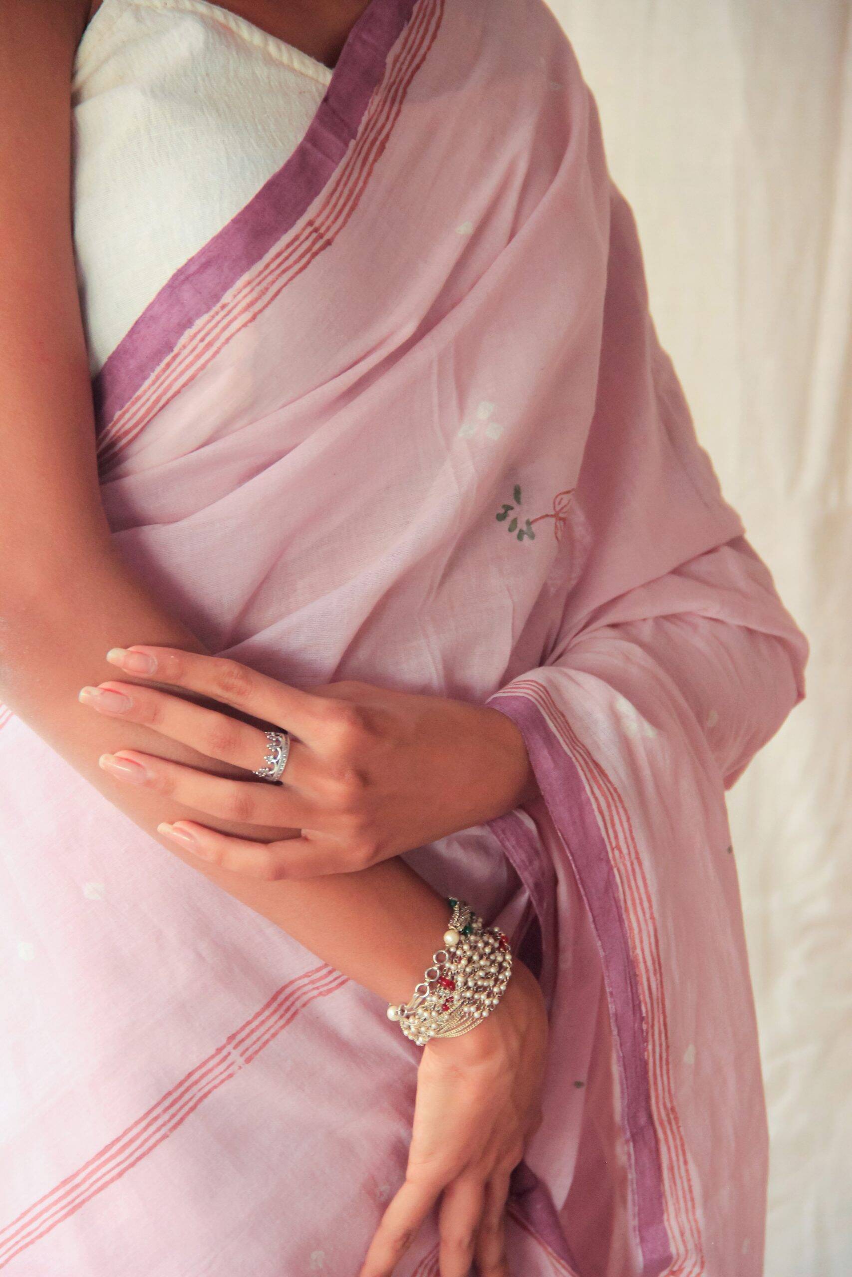 Laila Lilac Bandhej Saree - Image 2