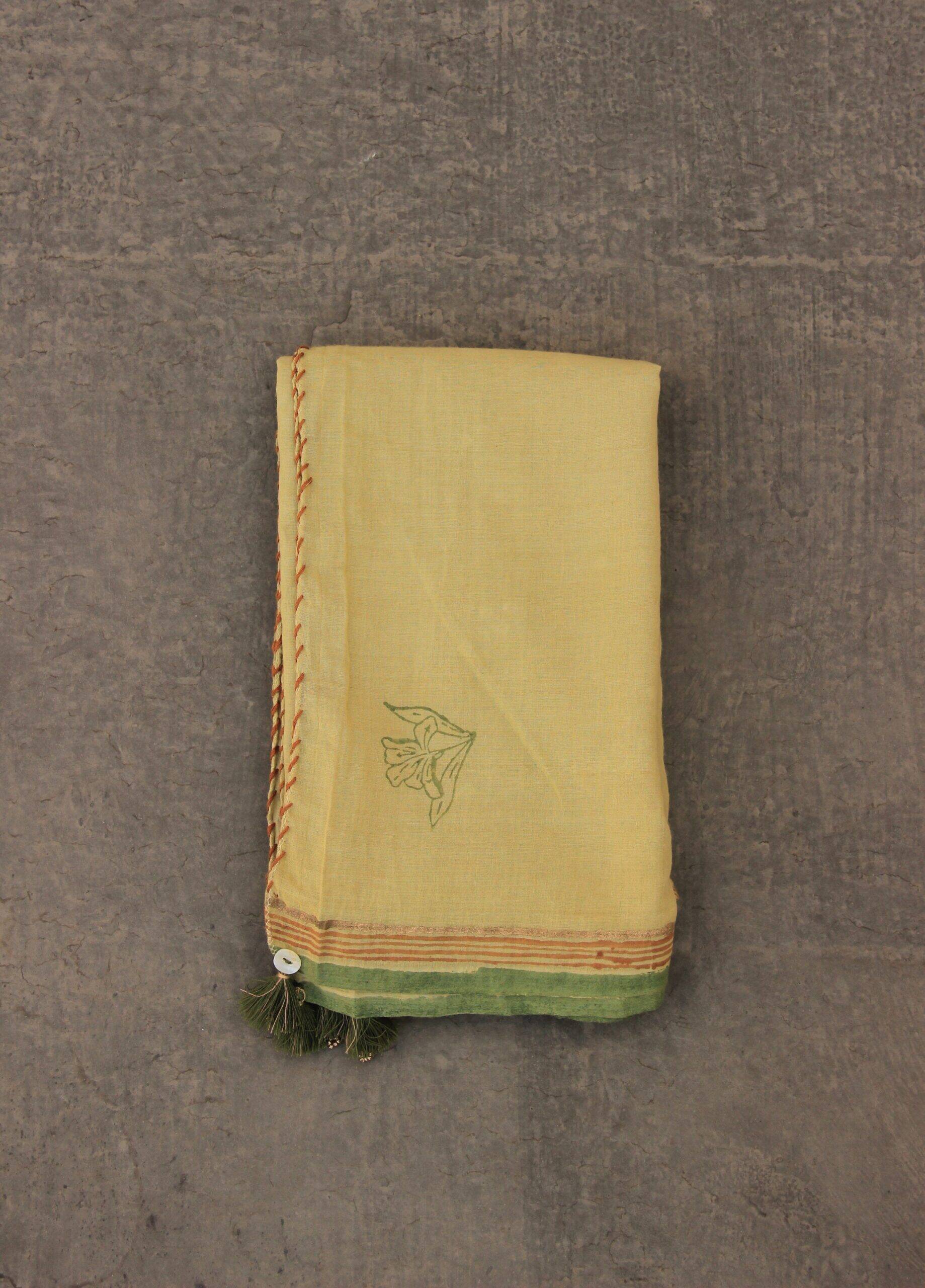 Water lilies Scarf - Image 2